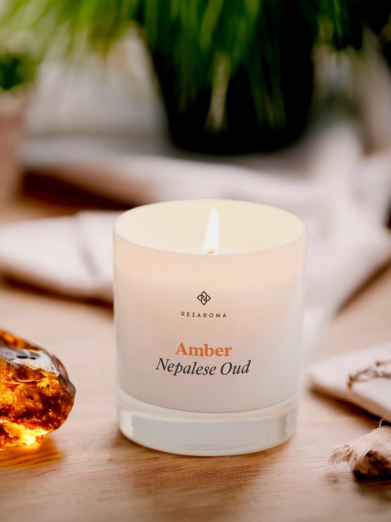 Scented Candle Amber Napalese Oud